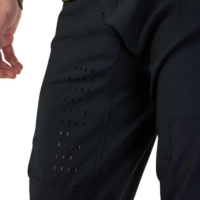 DEFEND PANT [BLK] 32  - second image