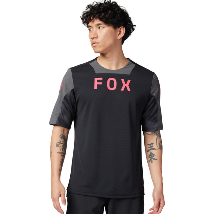 DEFEND SS JERSEY TAUNT [BLK] M